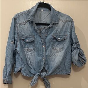 Light Blue Tie-Front Denim Pearl Snap Cropped Shirt  Size Large